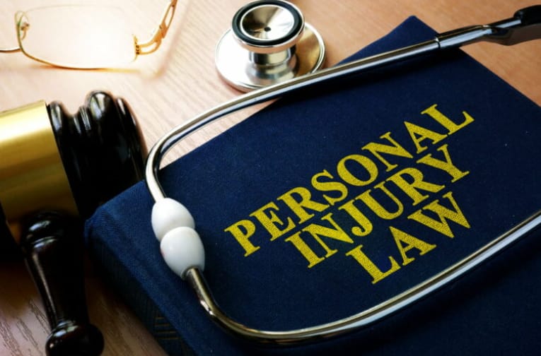 personal injury lawyer